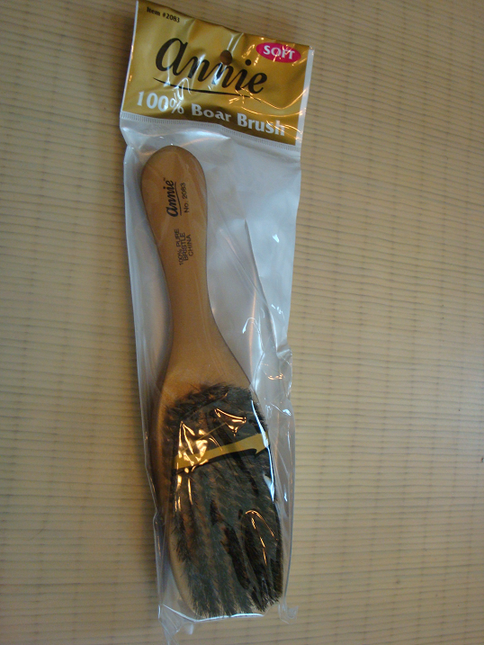 Annie 2083 boar bristle brush long handle -SOFT