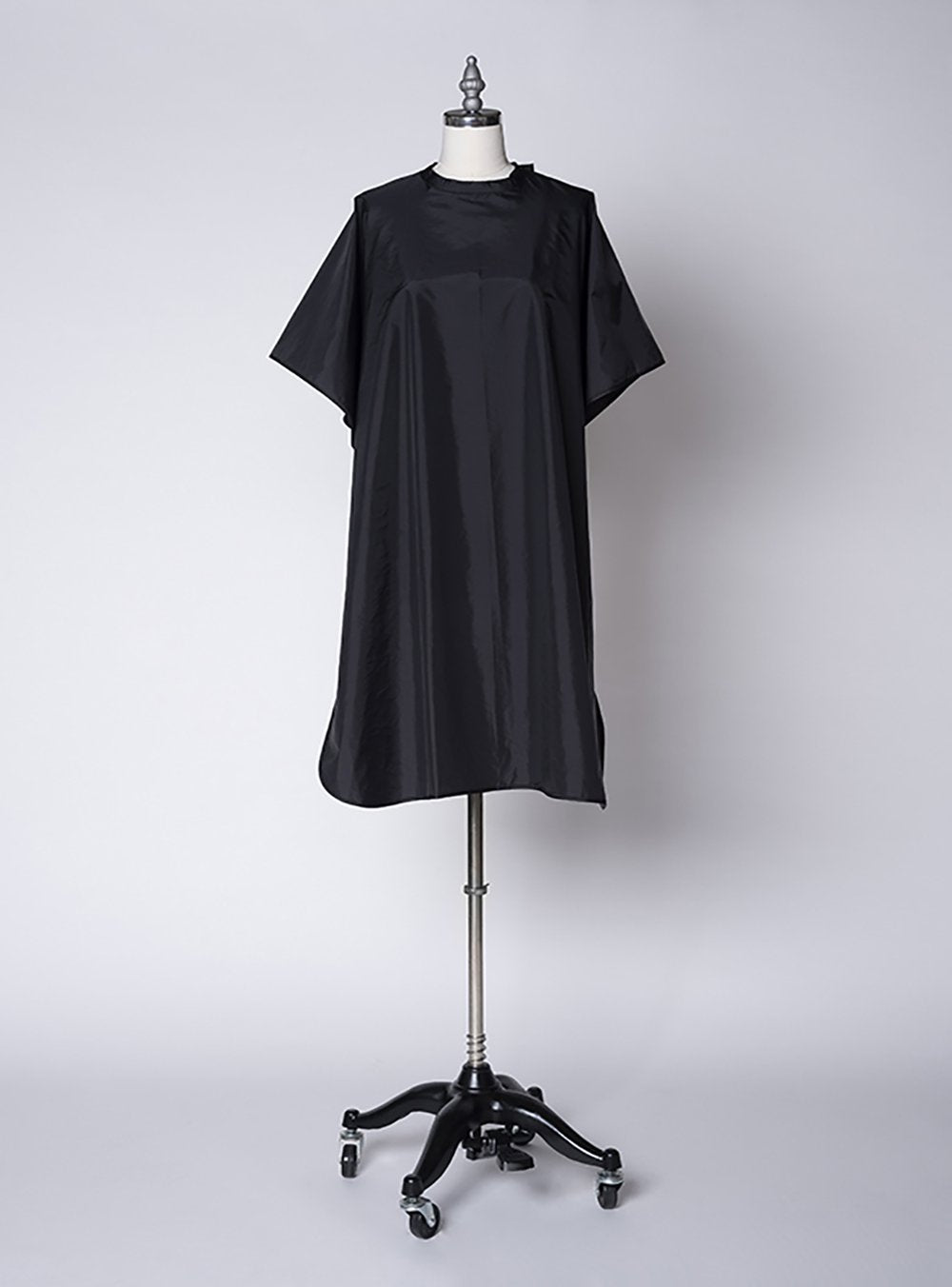 Fromm F7031 Apparel Studio Hairstyling Cape
